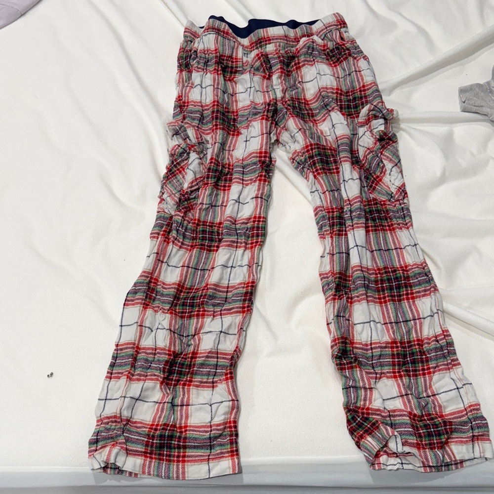 American Eagle Outfitters Red and White Plaid Pants